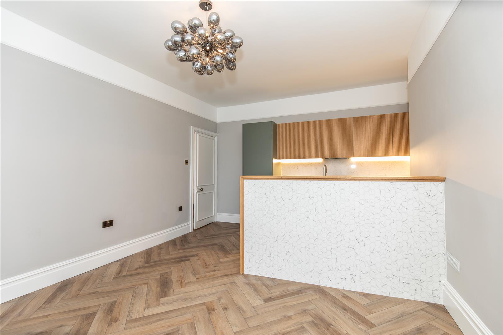 Kitchen / Living Room